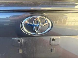 Toyota RAV4 2025 XLE 4dr SUV