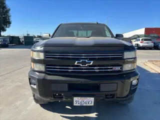 Chevrolet Silverado 2500HD 2015 4x4 LTZ 4dr Crew Cab SB