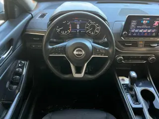 Nissan Altima 2023 2.5 SV 4dr Sedan