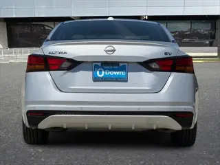 Nissan Altima 2023 2.5 SV 4dr Sedan