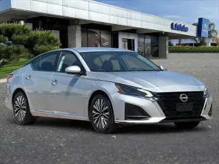 Nissan Altima 2023 2.5 SV 4dr Sedan
