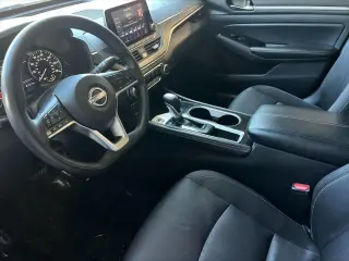 Nissan Altima 2023 2.5 SV 4dr Sedan