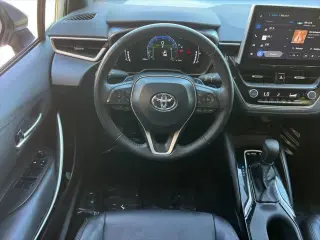 Toyota Corolla 2025 XSE 4dr Sedan