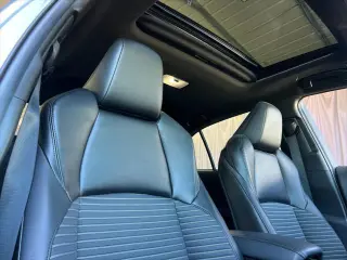 Toyota Corolla 2025 XSE 4dr Sedan