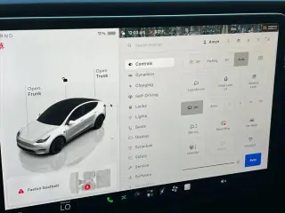 Tesla Model Y 2022 AWD Long Range 4dr Crossover