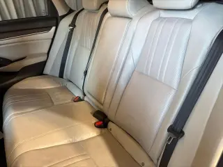 Honda Accord 2018 EX-L 4dr Sedan w/Navi (1.5T I4)