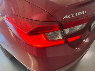 Honda Accord 2018 EX-L 4dr Sedan w/Navi (1.5T I4)
