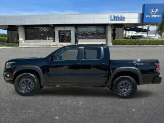 Nissan Frontier 2026 4x4 PRO-4X 4dr Crew Cab 5 ft. SB