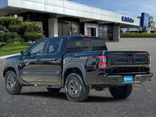 Nissan Frontier 2026 4x4 PRO-4X 4dr Crew Cab 5 ft. SB