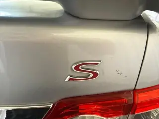 Toyota Corolla 2012 S 4dr Sedan 5M