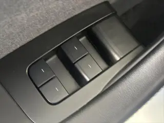 Tesla Model 3 2024 Long Range 4dr Sedan