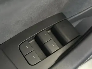 Tesla Model 3 2022 AWD Long Range 4dr Sedan