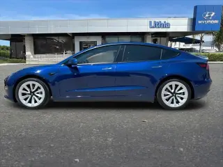 Tesla Model 3 2022 AWD Long Range 4dr Sedan