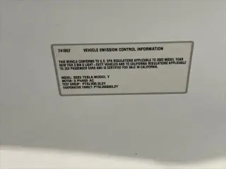 Tesla Model Y 2023 AWD Long Range 4dr Crossover