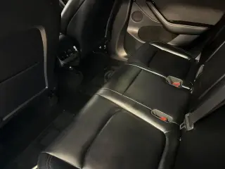 Tesla Model Y 2023 AWD Long Range 4dr Crossover