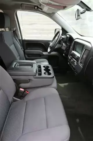 2017 Chevrolet Silverado LT 4D