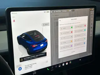 Tesla Model Y 2023 AWD Long Range 4dr Crossover