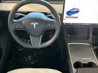 Tesla Model Y 2023 AWD Long Range 4dr Crossover