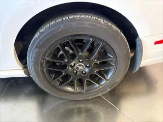 Ford Mustang 2014 V6 2dr Fastback