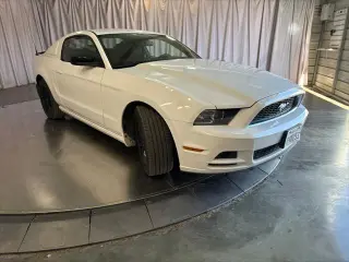 Ford Mustang 2014 V6 2dr Fastback