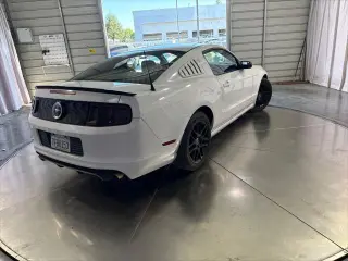 Ford Mustang 2014 V6 2dr Fastback