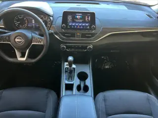 Nissan Altima 2025 2.5 SV 4dr Sedan