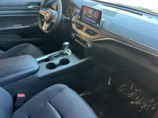 Nissan Altima 2025 2.5 SV 4dr Sedan