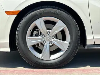 Honda Odyssey 2018 EX 4dr Mini-Van