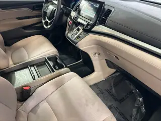 Honda Odyssey 2018 EX 4dr Mini-Van