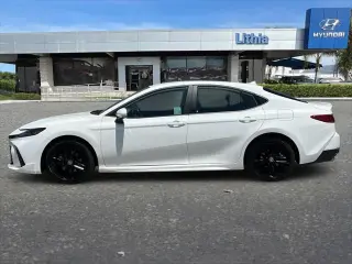 Toyota Camry 2025 SE 4dr Sedan