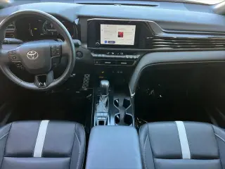 Toyota Camry 2025 SE 4dr Sedan