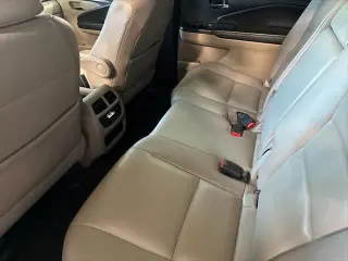 Honda Pilot 2017 AWD EX-L 4dr SUV