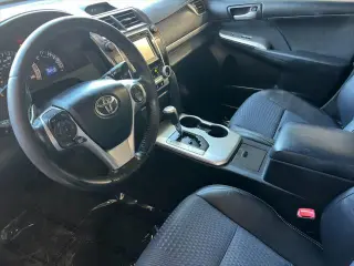 Toyota Camry 2013 SE 4dr Sedan