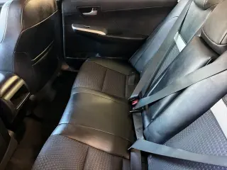 Toyota Camry 2013 SE 4dr Sedan