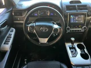 Toyota Camry 2013 SE 4dr Sedan