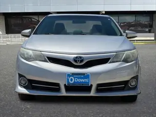 Toyota Camry 2013 SE 4dr Sedan