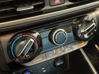Hyundai KONA 2023 AWD SEL 4dr Crossover