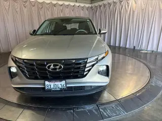 Hyundai TUCSON 2022 SE 4dr SUV (midyear release)