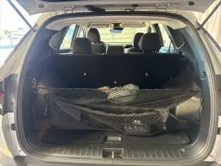 Hyundai TUCSON 2022 SE 4dr SUV (midyear release)