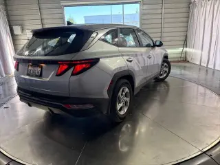 Hyundai TUCSON 2022 SE 4dr SUV (midyear release)
