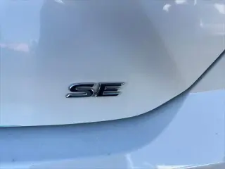 Toyota Camry 2025 SE 4dr Sedan