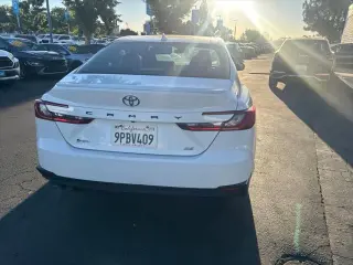 Toyota Camry 2025 SE 4dr Sedan