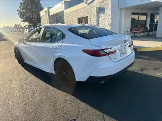 Toyota Camry 2025 SE 4dr Sedan
