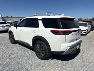Nissan Pathfinder 2022 SL 4dr SUV