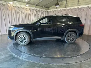 Nissan Pathfinder 2022 SL 4dr SUV