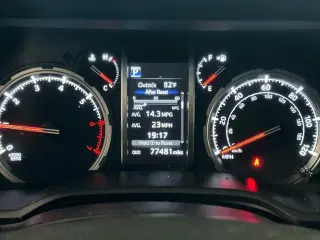 Toyota 4Runner 2020 4x4 SR5 4dr SUV