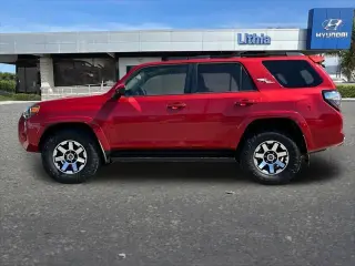 Toyota 4Runner 2020 4x4 SR5 4dr SUV