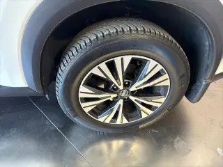 Nissan Rogue 2021 AWD SV 4dr Crossover