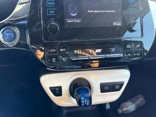 Toyota Prius 2018 Two 4dr Hatchback