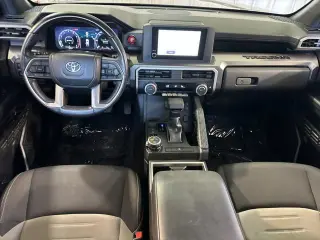 Toyota Tacoma 2024 4x4 TRD Off-Road 4dr Double Cab 5.0 ft SB 8A